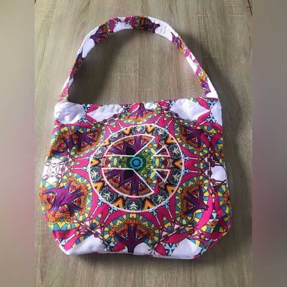 NWT … JANICE “ 2 In 1 “ Tote Bag / Beach Towel - Picture 6 of 12